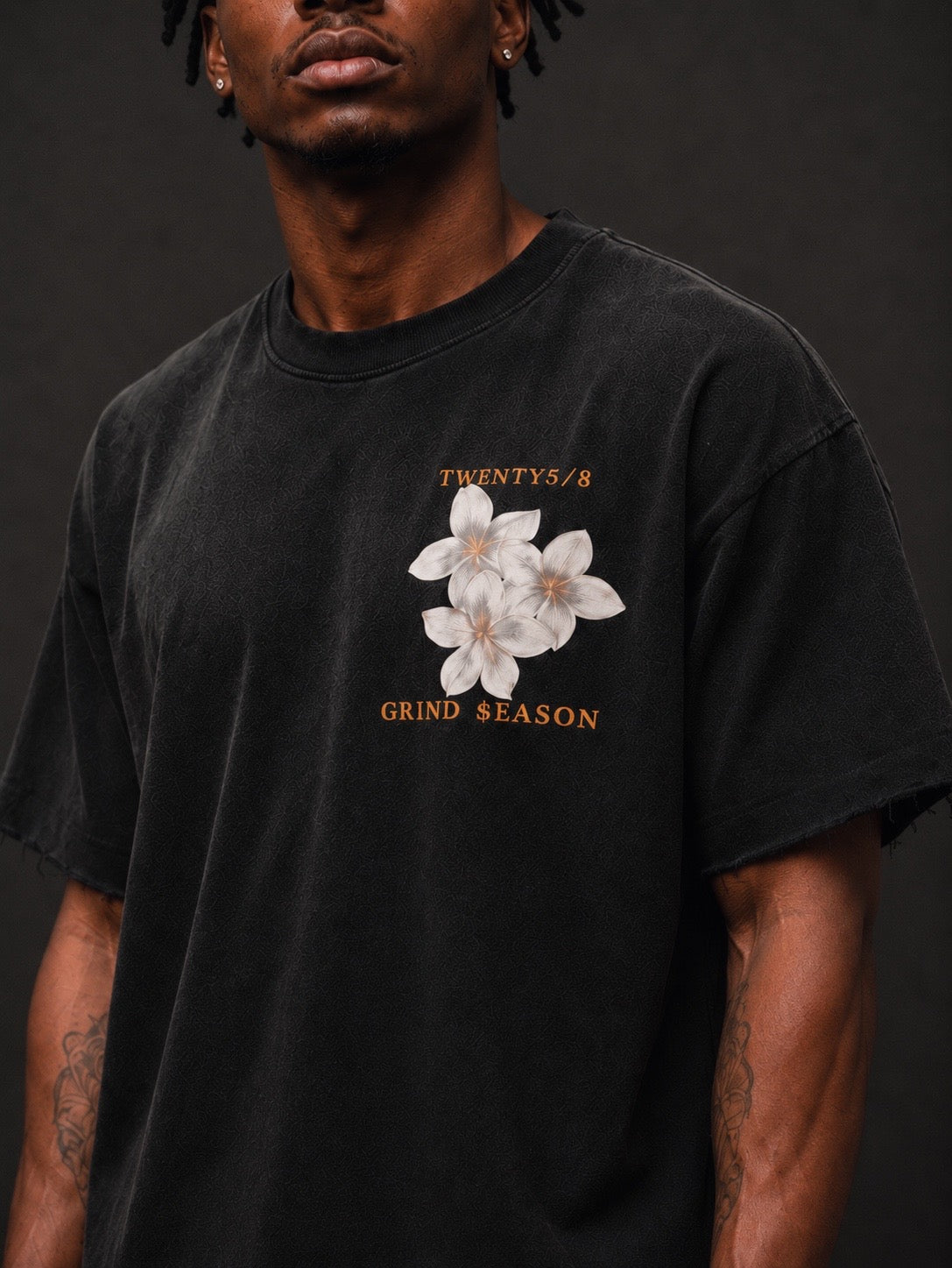 Black Sun Fade Raw Edge T-Shirt (oversized)